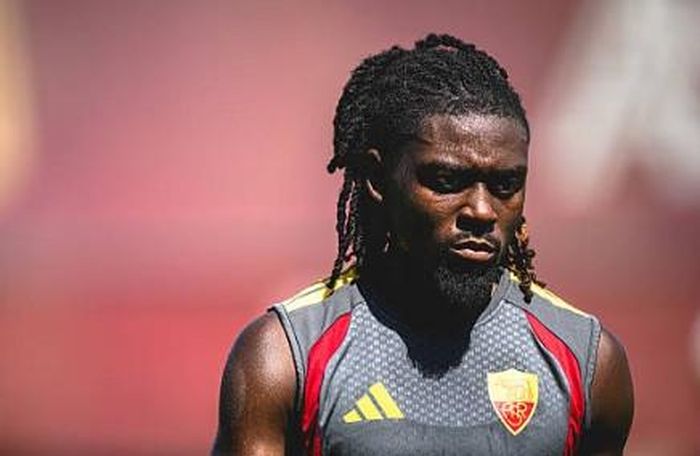 Kone đang nằm trong tầm ngắm của Man City.