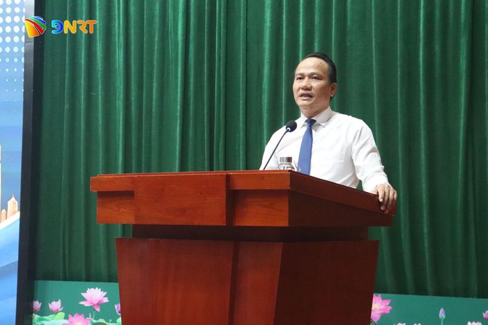 Phó Bí thư Thành ủy, Chủ tịch Ủy ban MTTQ Việt Nam thành phố Nguyễn Đình Vĩnh kết luận tại hội nghị. Ảnh: KHÁNH NGÂN