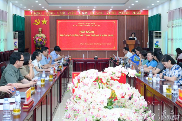 Đại biểu được thông tin 3 chuyên đề quan trọng.