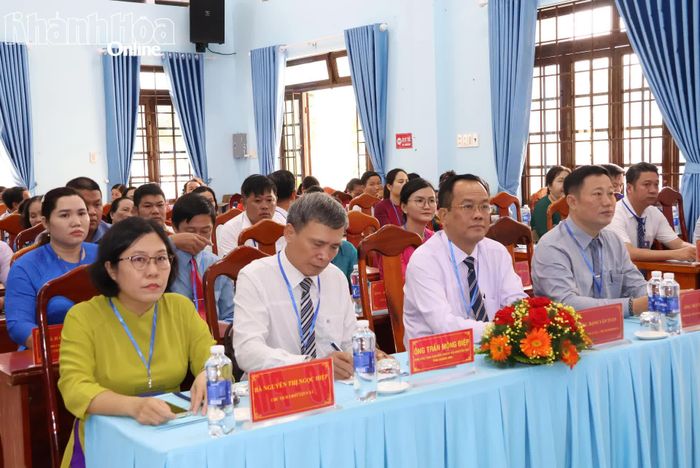 Các đại biểu tham dự đại hội.