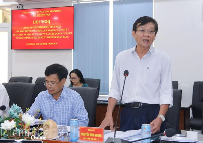 Lãnh đạo Sở Y tế phát biểu tại buổi làm việc.