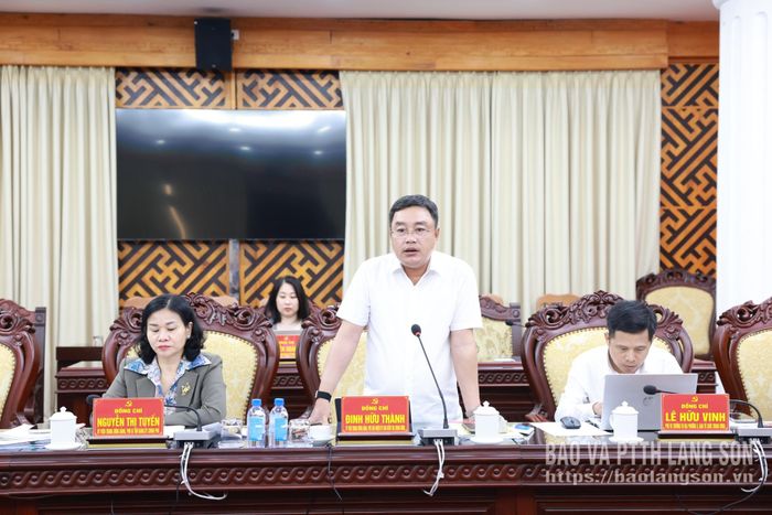 Đồng chí Đinh Hữu Thành, Ủy viên Trung ương Đảng, Phó Chủ nhiệm Ủy ban Kiểm tra Trung ương phát biểu tại buổi làm việc