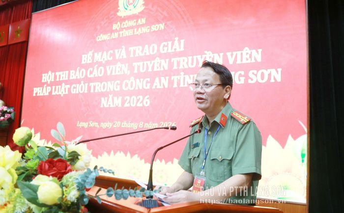 Đại tá Triệu Tuấn Hải, Phó Bí thư Đảng ủy, Phó Giám đốc Công an tỉnh, Trưởng Ban Tổ chức, Trưởng Ban Giám khảo phát biểu bế mạc hội thi