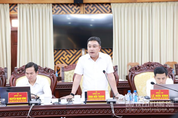 Đồng chí Đinh Hữu Thành, Ủy viên Trung ương Đảng, Phó Chủ nhiệm Ủy ban Kiểm tra Trung ương phát biểu tại buổi làm việc