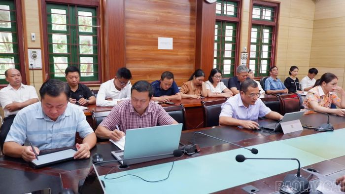 Các đại biểu dự hội nghị.