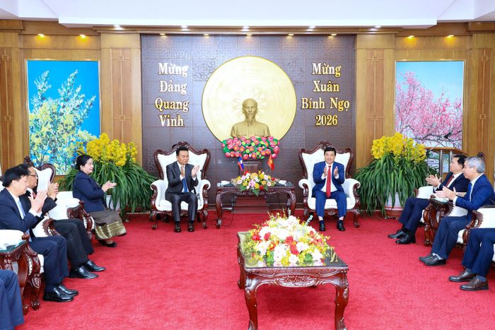 Ủy viên Ban Chấp hành Trung ương Đảng, Bí thư Tỉnh ủy, Trưởng Đoàn ĐBQH tỉnh Lâm Đồng Y Thanh Hà Niê Kđăm đã chủ trì buổi tiếp Đoàn công tác tỉnh Champasak, nước Cộng hòa Dân chủ Nhân dân Lào (ngày 29/01/2026). Ảnh Lê Phước