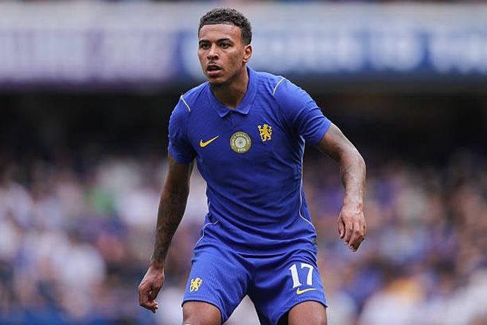 Việc lựa chọn Chelsea có thể mang đến ít nhiều rủi ro cho Morgan Rogers. Ảnh: Getty Images