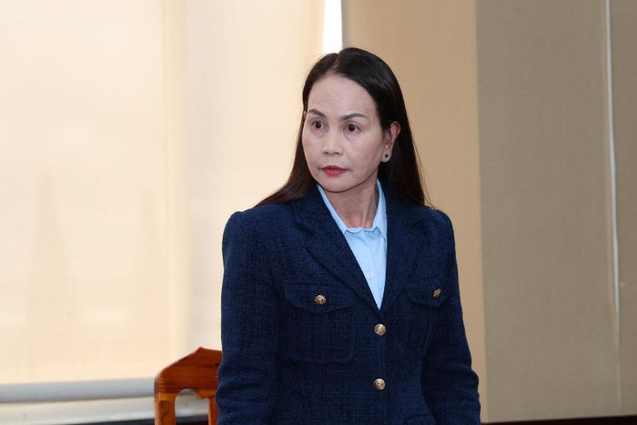 Bà Nguyễn Thị Bích Ngọc, Phó Giám đốc Sở Văn hóa, Thể thao và Du lịch, Phó Trưởng Tiểu ban nội dung đóng góp ý kiến về chương trình biểu diễn tại lễ khai mạc