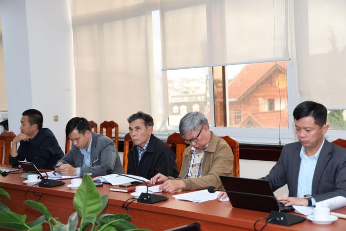 Đại diện các sở, ngành, địa phương tham dự tại cuộc họp
