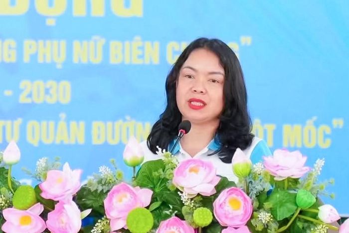 Phó Chủ tịch Ủy ban MTTQ Việt Nam tỉnh Đỗ Thị Quế Phương phát biểu tại hội nghị