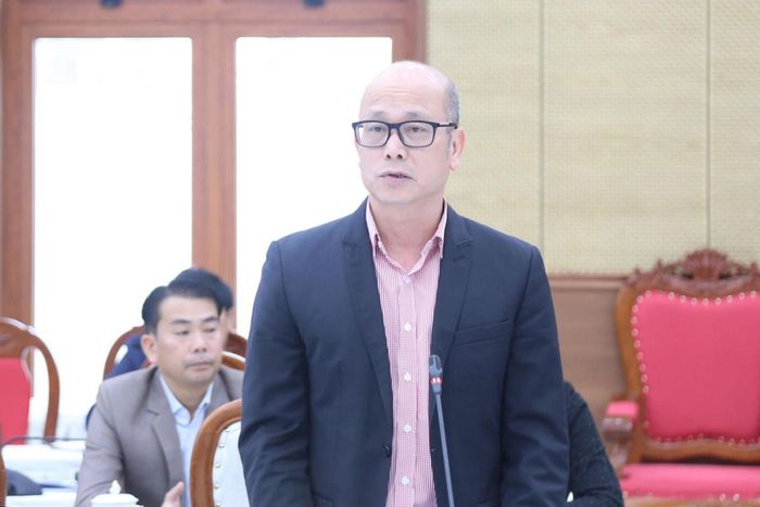 Giám đốc Ngân hàng Nhà nước Việt Nam Chi nhánh Khu vực 10 Bùi Huy Thọ báo cáo kết quả, đề xuất các giải pháp tăng trưởng tín dụng
