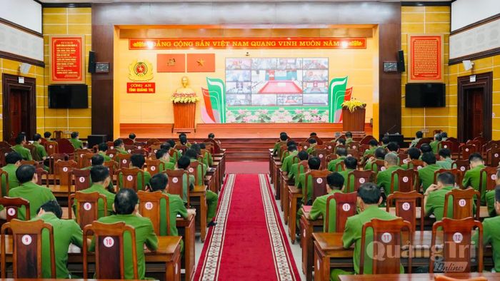 Quang cảnh hội nghị tại điểm cầu tỉnh Quảng Trị - Ảnh: B.N