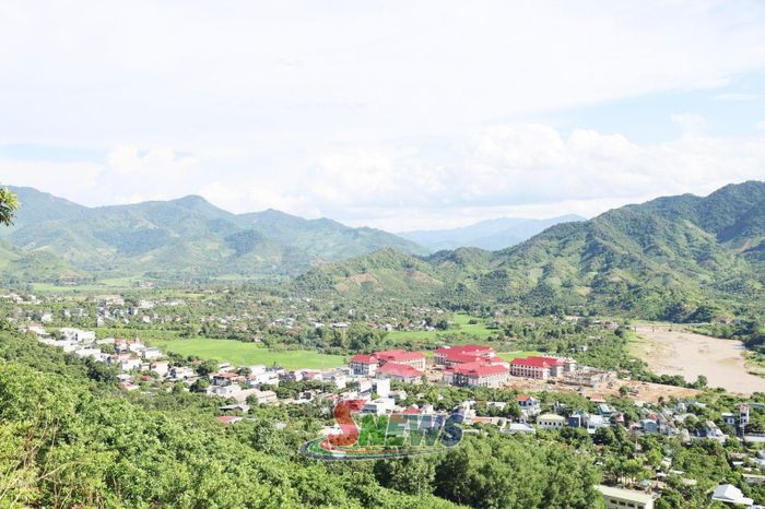 Trung tâm xã Chiềng Khương.