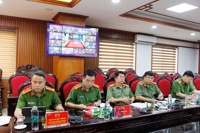 Lãnh đạo Công an tỉnh, phòng nghiệp vụ liên quan dự Hội nghị.