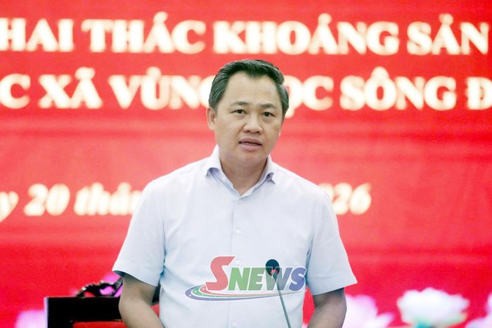 Đồng chí Chủ tịch UBND tỉnh phát biểu kết luận chương trình làm việc.