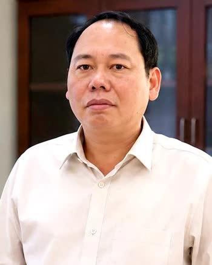 Đồng chí Lý Chòi Nhàn Bí thư Đảng ủy xã Hồ Thầu