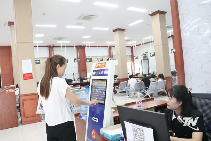 Việc triển khai cơ chế “Luồng xanh” giúp rút ngắn thời gian giải quyết thủ tục hành chính, tạo điều kiện thuận lợi cho doanh nghiệp.