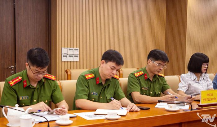 Đại biểu dự Hội nghị.
