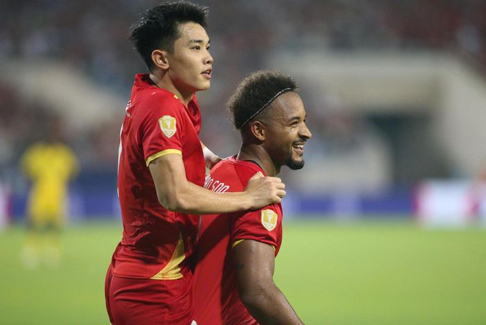 Xuân Son và Đình Bắc cùng dẫn đầu cuộc đua Vua phá lưới AFF Cup 2026.