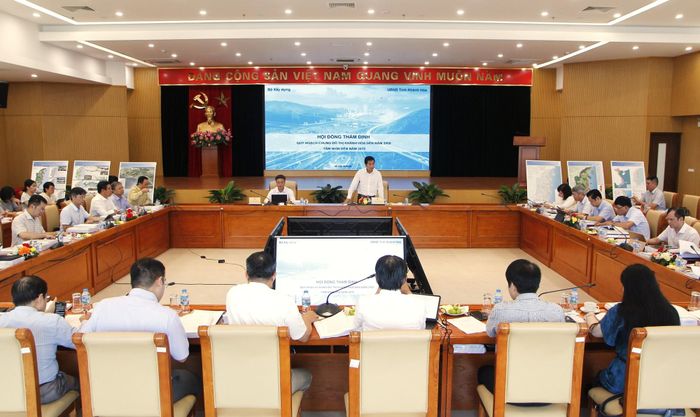 Toàn cảnh Hội đồng thẩm định Quy hoạch chung đô thị Khánh Hòa đến năm 2050, tầm nhìn đến năm 2075.
