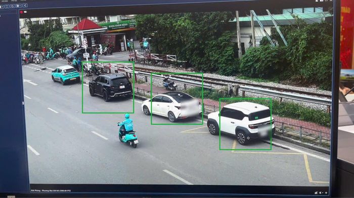 Trong một tháng, CSGT Hà Nội phạt nguội hàng nghìn xe vi phạm.