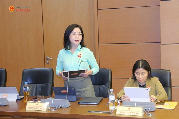 ĐBQH Nguyễn Thị Thu Nguyệt (Đắk Lắk) phát biểu tại thảo luận tổ Ảnh: Đắc Trường
