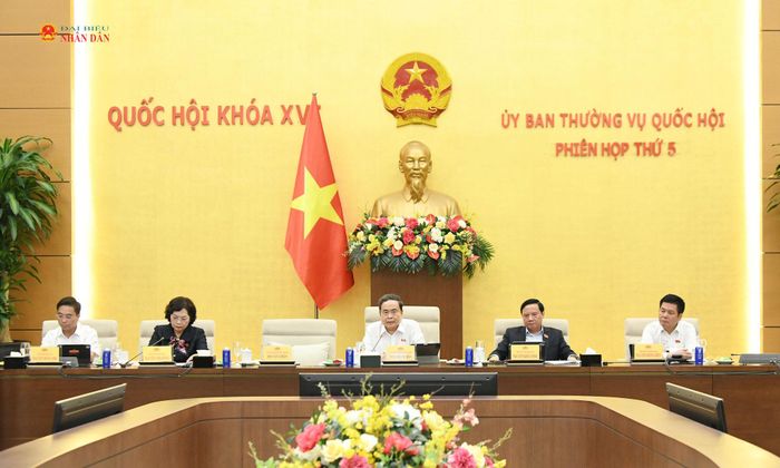 Chủ tịch Quốc hội Trần Thanh Mẫn chủ trì phiên họp
