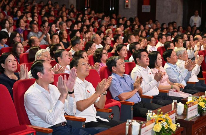 Các đại biểu tham dự chương trình. Ảnh: Quang Khánh