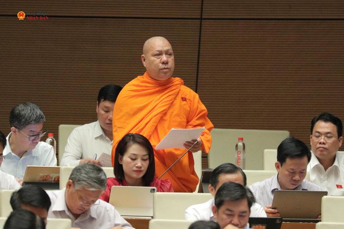 ĐBQH, Thượng tọa Lý Minh Đức (TP. Cần Thơ) phát biểu