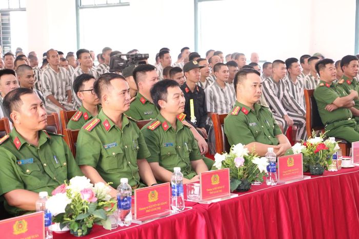 Đại biểu tham dự hội thi.