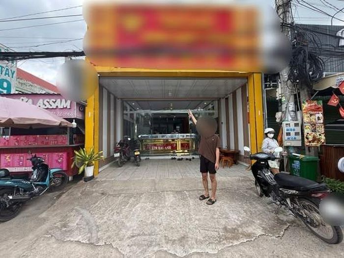 Đối tượng H. tại hiện trường vụ án. Ảnh: CA TP Đồng Nai.