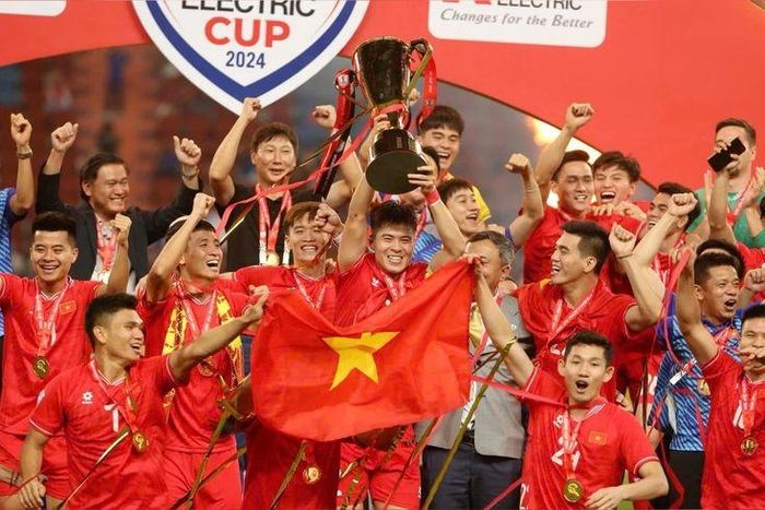 HLV Kim Sang-sik đã giúp ĐT Việt Nam đăng quang ngôi vương ASEAN Cup năm 2024