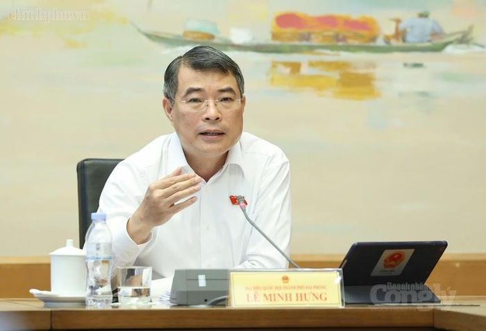 Thủ tướng nhấn mạnh yêu cầu bảo đảm tính đồng bộ, thống nhất trong quá trình sửa đổi các luật. Ảnh: chinhphu.vn/Nhật Bắc