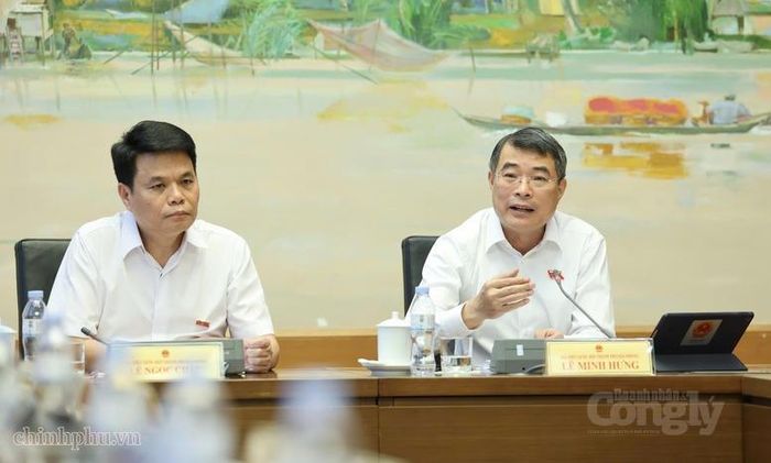 Theo Thủ tướng, vấn đề lớn nhất là giá đất, bởi giá đất là đầu vào của tất cả các dự án và của nền kinh tế, đồng thời quy trình, thủ tục hành chính nếu kéo dài cũng sẽ đẩy chi phí lên - Ảnh: chinhphu.vn/Nhật Bắc