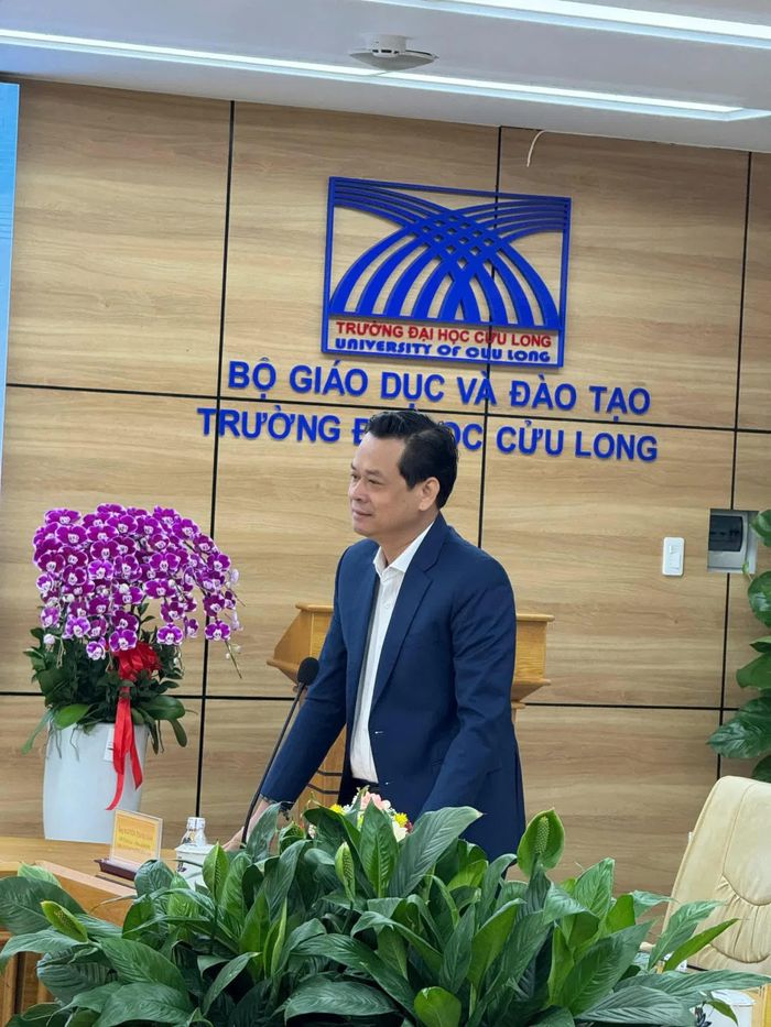 Ông Nguyễn Thanh Đảo, Chủ tịch Hiệp hội Quảng cáo TP.HCM phát biểu tại buổi ký kết