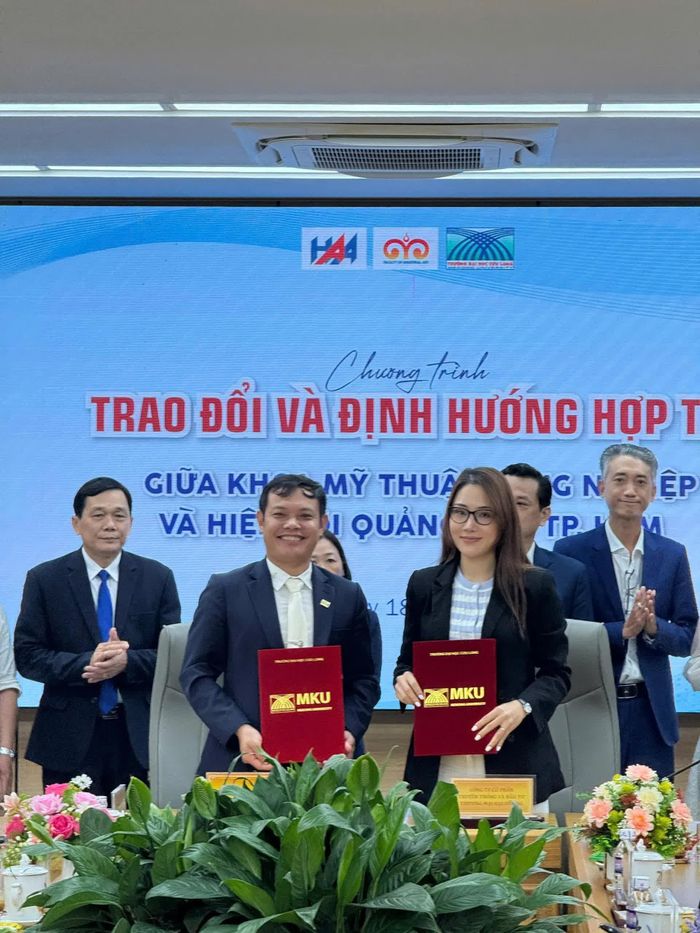 Việc ký kết hợp tác giúp sinh viên không chỉ tiếp nhận kiến thức trong giảng đường mà còn có cơ hội trải nghiệm môi trường nghề nghiệp ngay trong quá trình học