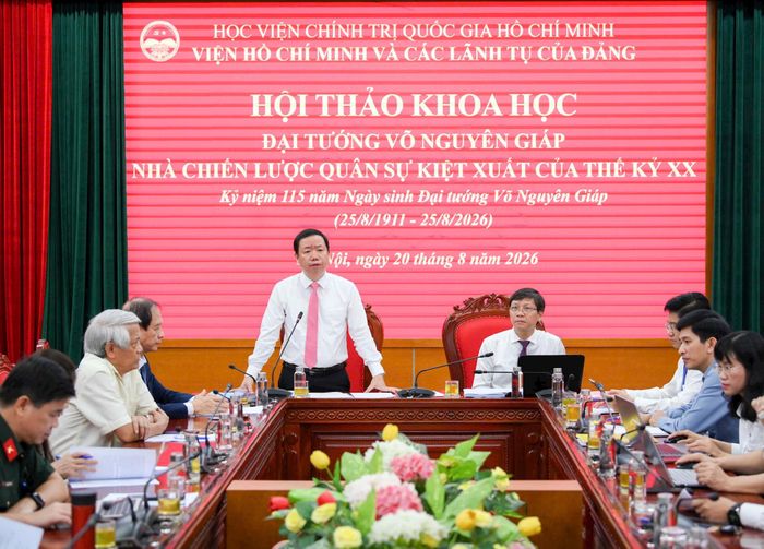 Hội thảo có gần 30 tham luận gửi đến và 9 ý kiến tham luận trực tiếp. Ảnh: PV