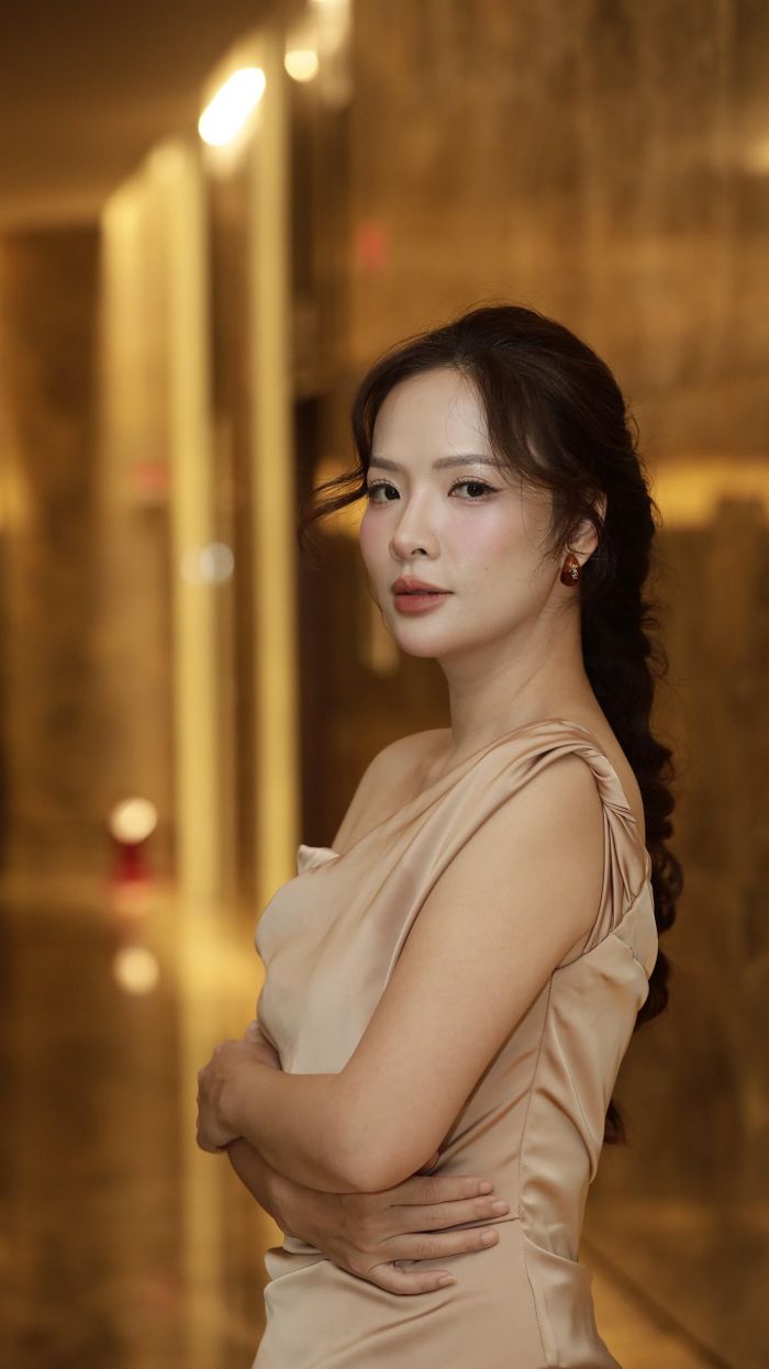Với Đan Lê, Đội bóng nữ làng Xuân không đơn thuần là phim về bóng đá mà còn kể về những người phụ nữ nông thôn, "mỗi người một số phận".
