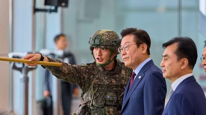 Động thái này diễn ra trong bối cảnh Washington quyết định giảm đáng kể quy mô một số cuộc tập trận quân sự chung với Seoul.