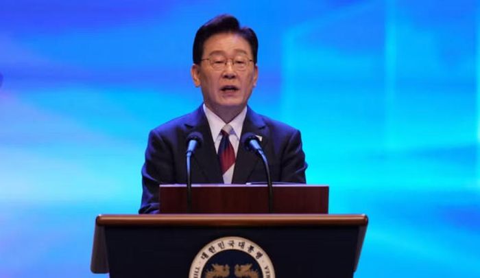 Tổng thống Hàn Quốc Lee Jae Myung vừa yêu cầu các cơ quan chức năng nâng cấp toàn diện năng lực tác chiến, đồng thời kiểm tra khả năng huy động tổng lực quốc gia trong trường hợp chiến tranh xảy ra.