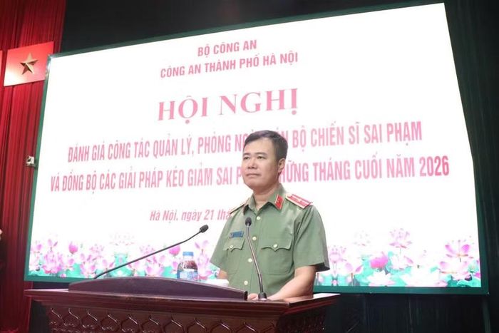 Thiếu tướng Nguyễn Ngọc Quyền, Phó Bí thư Đảng ủy, Phó Giám đốc CATP Hà Nội chủ trì hội nghị