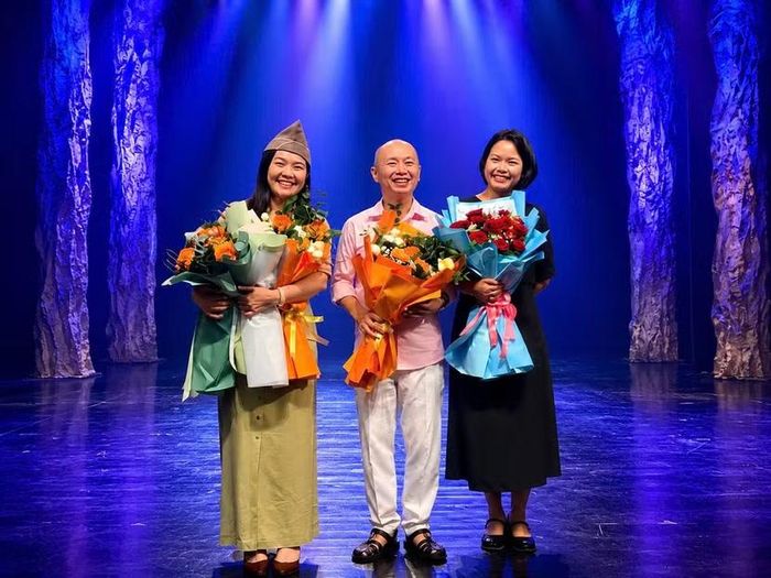 Vở nhạc kịch "Tuổi thơ dữ dội" được Nhà hát Tuổi trẻ Việt Nam dàn dựng, NSƯT Lê Ánh Tuyết làm đạo diễn