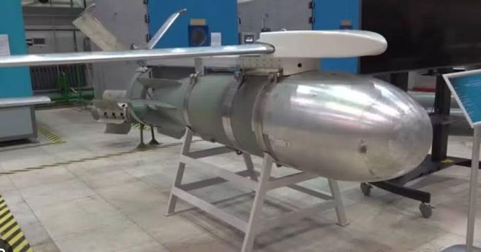 Ukraine cũng đang nghiên cứu phương án tương tự. Tuy nhiên, Equalizer hiện không có hệ thống động lực riêng.