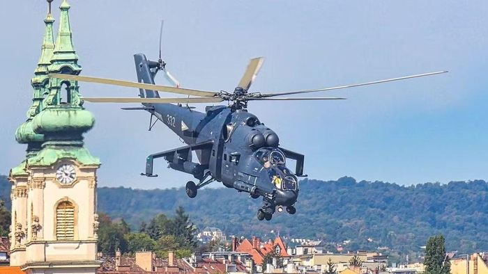 Đối với những chiếc Mi-24 theo dự đoán được đưa sang Thổ Nhĩ Kỳ, không loại trừ khả năng số máy bay lên thẳng này sẽ được giao cho Ukraine sau khi trải qua quá trình đại tu, nâng cấp lớn để mang vũ khí tiêu chuẩn NATO.