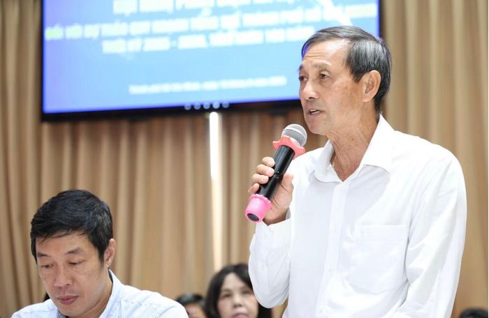  Ông Đặng Văn Khoa cảnh báo "quy hoạch treo thế kỷ". Ảnh: Phan Anh.