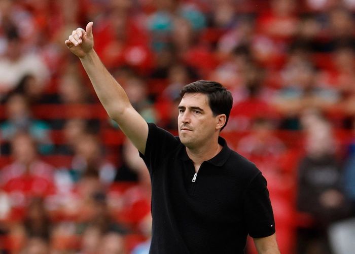  Andoni Iraola được Liverpool lựa chọn sau những dấu ấn tại Bournemouth, trở thành một trong những HLV Tây Ban Nha đáng chú ý nhất mùa này. 