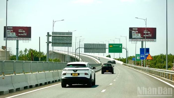 Hiện nay, một đoạn của dự án nối Thành phố Hồ Chí Minh và thành phố Đồng Nai đã thông xe tạm.