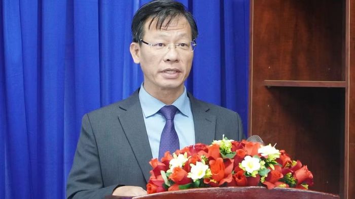 Ông Đậu An Phúc, Giám đốc Ban Hạ tầng cho biết, Hệ thống đường ống phục hồi từ công nghệ không đào hở có chiều dài 2,1km nằm trên 3 tuyến đường Yersin, Cống Quỳnh, Cách mạng Tháng Tám. (Ảnh: VÕ LÊ)