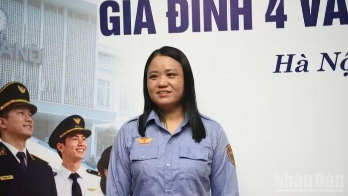Chị Nguyễn Thanh Huyền, công nhân Công ty cổ phần Đường sắt Hà Hải.
