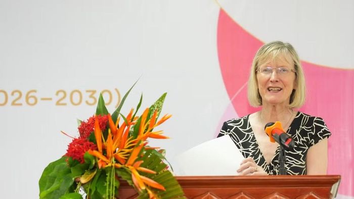 Bà Gillian Bird, Đại sứ Australia tại Việt Nam, phát biểu khai mạc tại lễ ra mắt dự án “Our Turn”. (Ảnh: Đại sứ quán Australia tại Việt Nam)